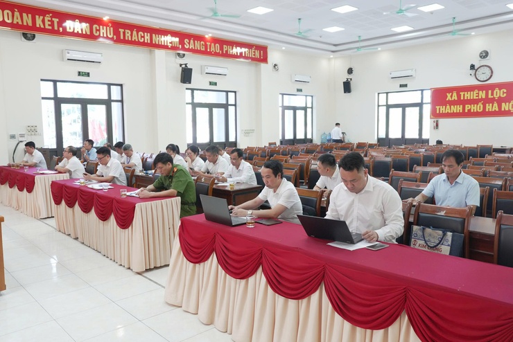 UBND xã Thiên Lộc tổ chức Hội nghị triển khai phương án cưỡng chế thi hành Quyết định xử phạt vi phạm hành chính đối với các công trình vi phạm đất đai tại thôn Mạch Lũng, thôn Đại Độ- Ảnh 2.