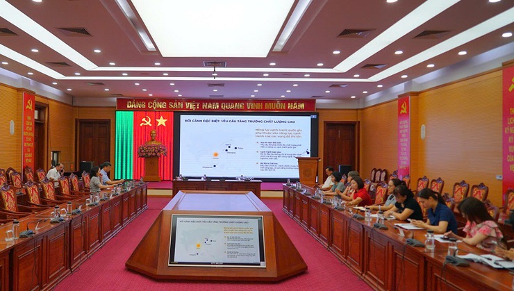 Phường Từ Liêm tổ chức lớp bồi dưỡng chuyên đề nâng cao năng lực và đạo đức cán bộ theo tư tưởng Hồ Chí Minh- Ảnh 1.