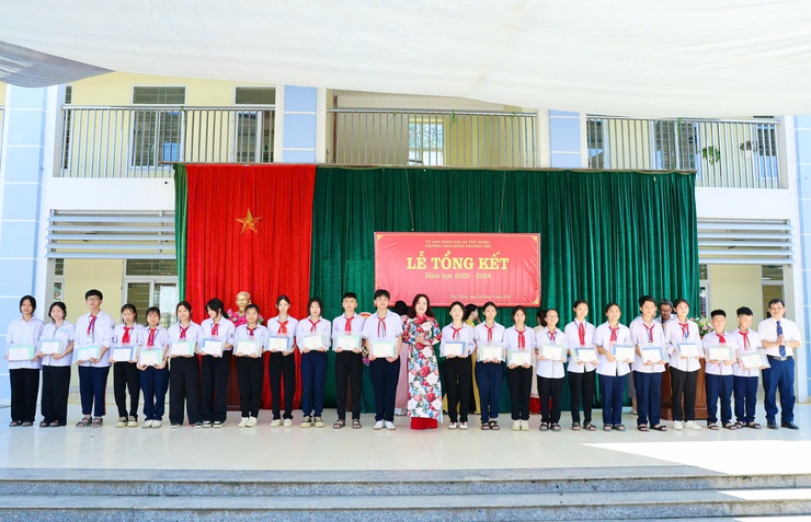 Trường THCS Đông Phương Yên tổng kết năm học 2025-2026- Ảnh 19.