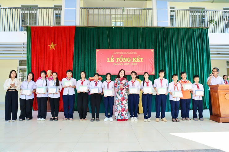 Trường THCS Đông Phương Yên tổng kết năm học 2025-2026- Ảnh 18.