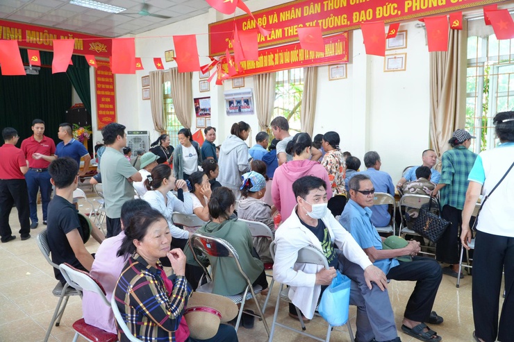 174 HỘ DÂN THÔN CHÂU MAI NHẬN 313 TỶ ĐỒNG BỒI THƯỜNG GIẢI PHÓNG MẶT BẰNG dự án Khu đô thị thể thao Quốc tế Hà Nội.- Ảnh 6.