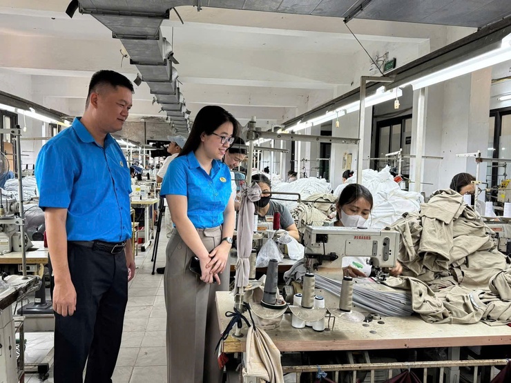 BỮA CƠM CÔNG ĐOÀN – LAN TỎA YÊU THƯƠNG, GẮN KẾT NGƯỜI LAO ĐỘNG- Ảnh 1.