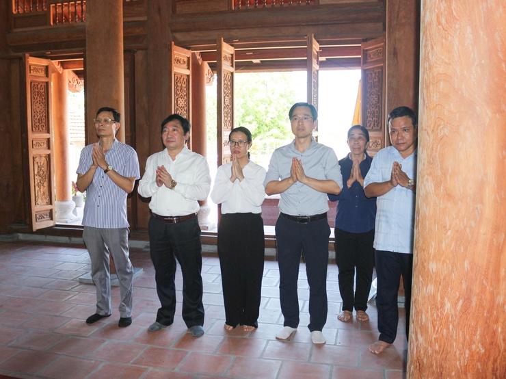Lãnh đạo xã Đại Xuyên thăm, chúc mừng các cơ sở Phật giáo nhân dịp Đại lễ Phật đản năm 2026- Ảnh 11.