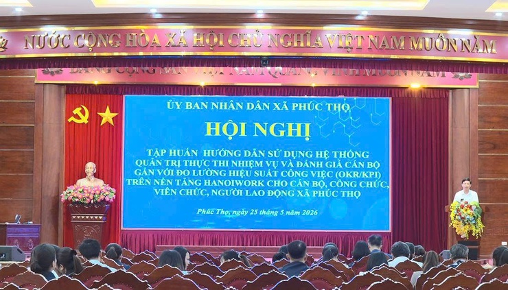 Phúc Thọ tập huấn sử dụng hệ thống quản trị thực thi nhiệm vụ và đánh giá cán bộ trên nền tảng HanoiWork- Ảnh 5.