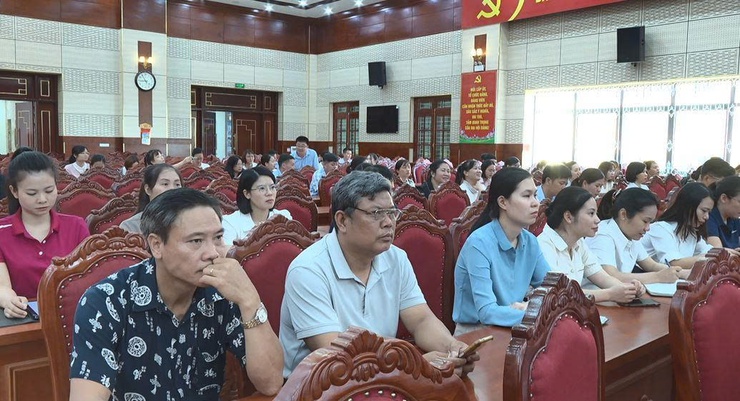 Phúc Thọ tập huấn sử dụng hệ thống quản trị thực thi nhiệm vụ và đánh giá cán bộ trên nền tảng HanoiWork- Ảnh 4.