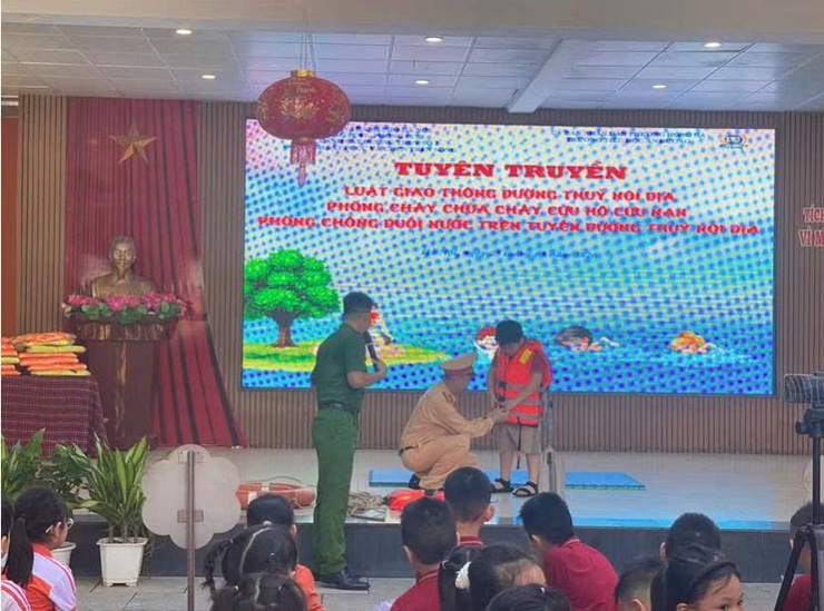 Không để đuối nước tái diễn mỗi dịp hè- Ảnh 8.