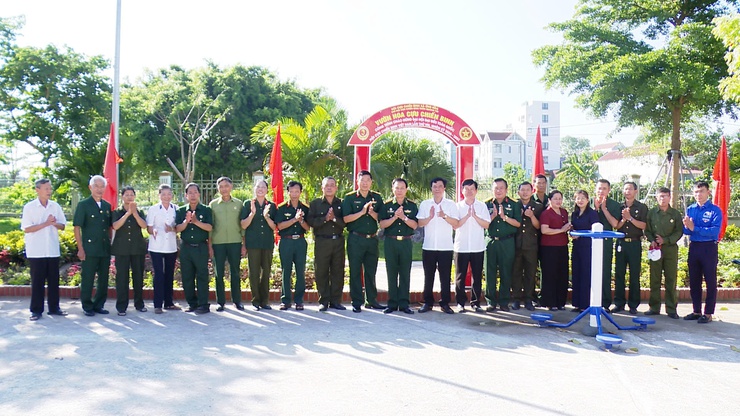 Hội CCB xã Ứng Hòa gắn biển công trình chào mừng
Đại hội đại biểu toàn quốc Hội CCB Việt Nam, lần thứ VIII, nhiệm kỳ 2026- 2031.- Ảnh 1.