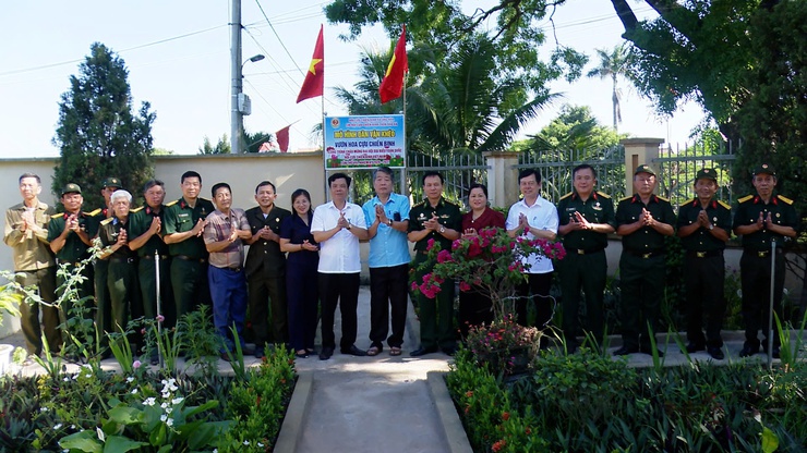 Hội CCB xã Ứng Hòa gắn biển công trình chào mừng
Đại hội đại biểu toàn quốc Hội CCB Việt Nam, lần thứ VIII, nhiệm kỳ 2026- 2031.- Ảnh 3.