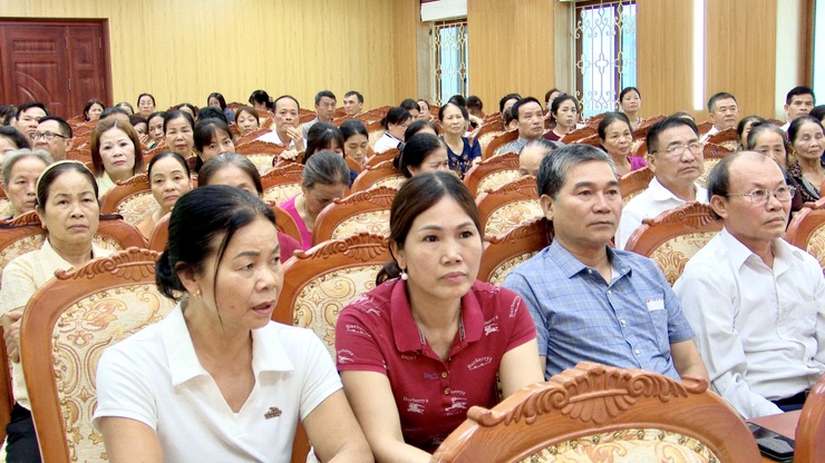 Hội nghị tiếp xúc cử tri trước Kỳ họp thứ Ba HĐND xã Thư Lâm khóa II, nhiệm kỳ 2026 – 2031 tại Tổ đại biểu số 2- Ảnh 11.