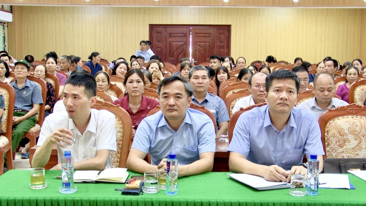 Hội nghị tiếp xúc cử tri trước Kỳ họp thứ Ba HĐND xã Thư Lâm khóa II, nhiệm kỳ 2026 – 2031 tại Tổ đại biểu số 2- Ảnh 3.