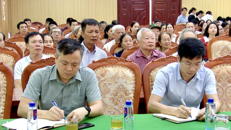 Hội nghị tiếp xúc cử tri trước Kỳ họp thứ Ba HĐND xã Thư Lâm khóa II, nhiệm kỳ 2026 – 2031 tại Tổ đại biểu số 2- Ảnh 16.