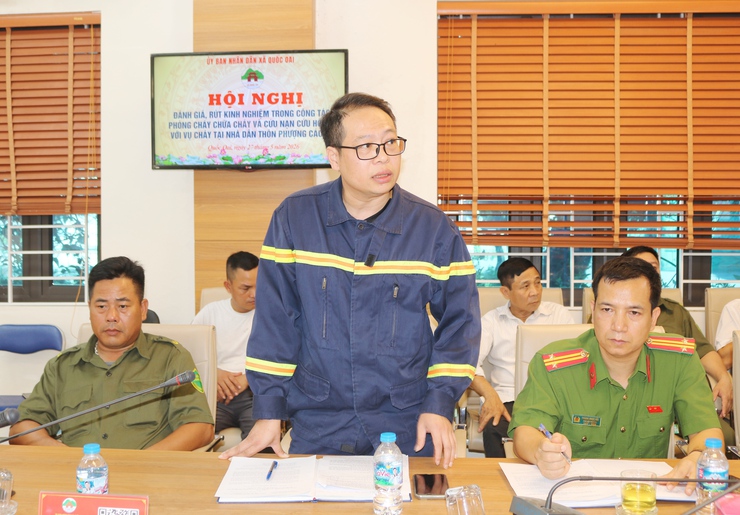 Quốc Oai rút kinh nghiệm công tác phòng cháy chữa cháy và cứu nạn cứu hộ sau vụ cháy tại Thôn Phượng Cách 3- Ảnh 4.
