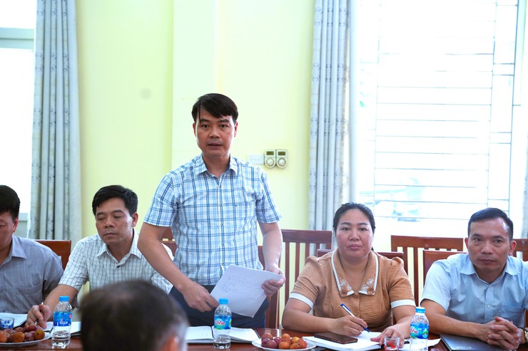THƯỜNG TRỰC ĐẢNG ỦY XÃ HƯNG ĐẠO LÀM VIỆC VỚI THÔN ĐỒNG LƯ- Ảnh 4.