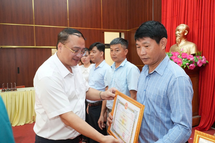 Chuyên Mỹ tổng kết công tác phòng thủ dân sự năm 2025, triển khai nhiệm vụ trọng tâm năm 2026- Ảnh 6.