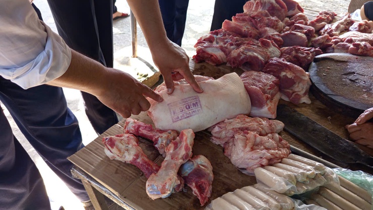 Trung tâm dịch vụ tổng hợp xã Ứng Thiên tăng cường tuyên truyền công tác quản lý giết mổ, kinh doanh sản phẩm động vật- Ảnh 2.