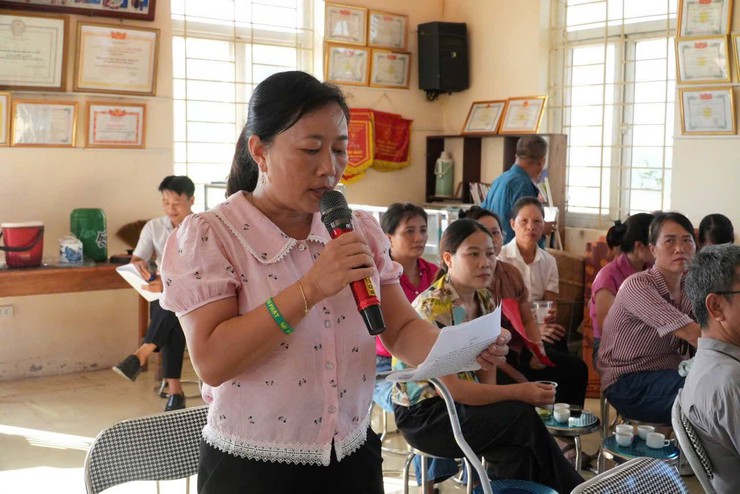 
Tổ đại biểu số 3 HĐND xã Chuyên Mỹ khóa XXIII tiếp xúc cử tri trước kỳ họp thường lệ giữa năm- Ảnh 4.