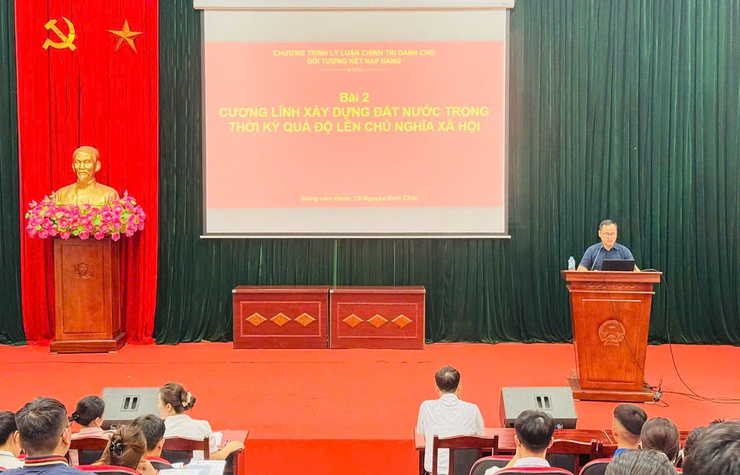Xã Quang Minh khai giảng lớp bồi dưỡng kết nạp Đảng dành cho học sinh THPT năm 2026- Ảnh 4.
