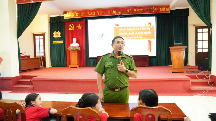 Công an xã Dương Hoà tuyền truyền phòng, chống đuối nước hè năm 2026- Ảnh 4.