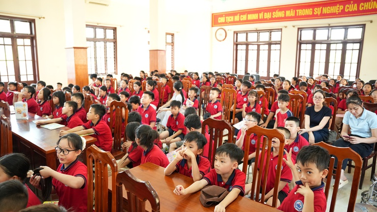 Công an xã Dương Hoà tuyền truyền phòng, chống đuối nước hè năm 2026- Ảnh 7.
