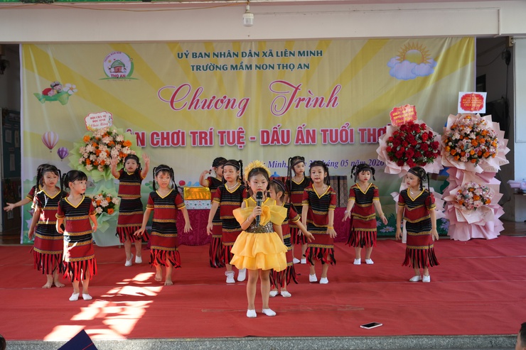 Trường Mầm non Thọ An: Chương trình “Sân chơi trí tuệ- Dấu ấn tuổi thơ” năm học 2025- 2026- Ảnh 5.