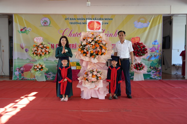 Trường Mầm non Thọ An: Chương trình “Sân chơi trí tuệ- Dấu ấn tuổi thơ” năm học 2025- 2026- Ảnh 2.