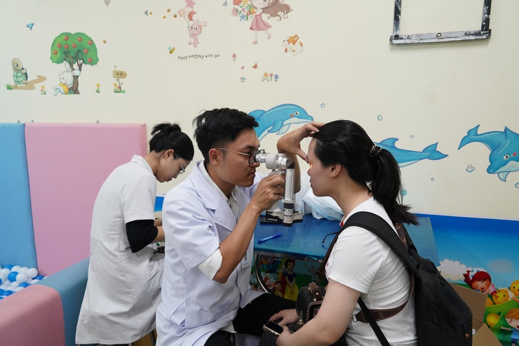 Phường Chương Mỹ tổ chức tập huấn an toàn, vệ sinh lao động và khám sức khỏe miễn phí cho đoàn viên Công đoàn- Ảnh 2.