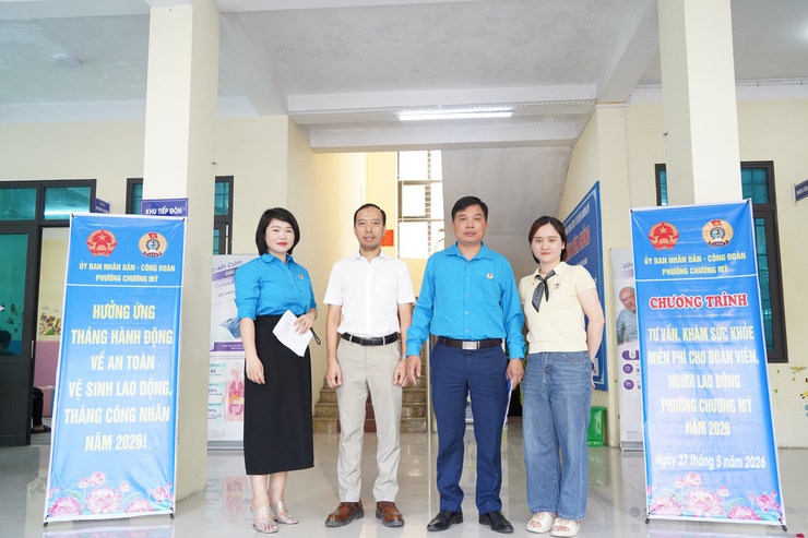 Phường Chương Mỹ tổ chức tập huấn an toàn, vệ sinh lao động và khám sức khỏe miễn phí cho đoàn viên Công đoàn- Ảnh 1.