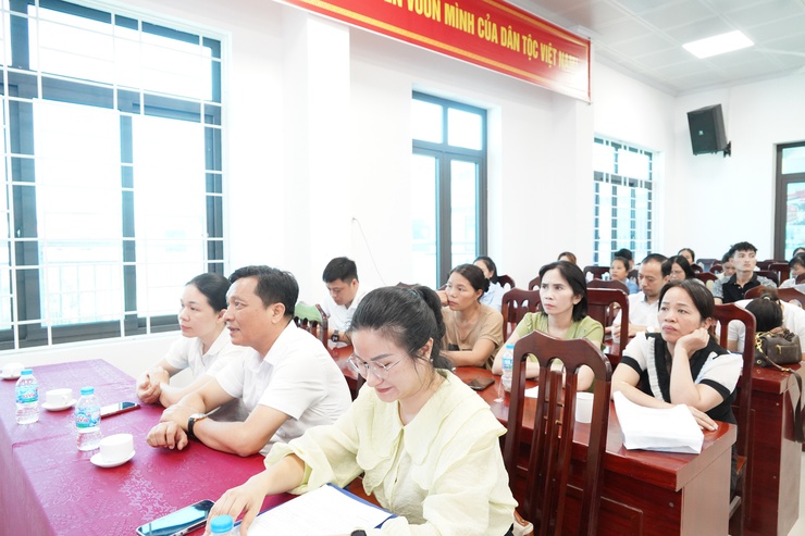 Phường Chương Mỹ tổ chức tập huấn an toàn, vệ sinh lao động và khám sức khỏe miễn phí cho đoàn viên Công đoàn- Ảnh 8.