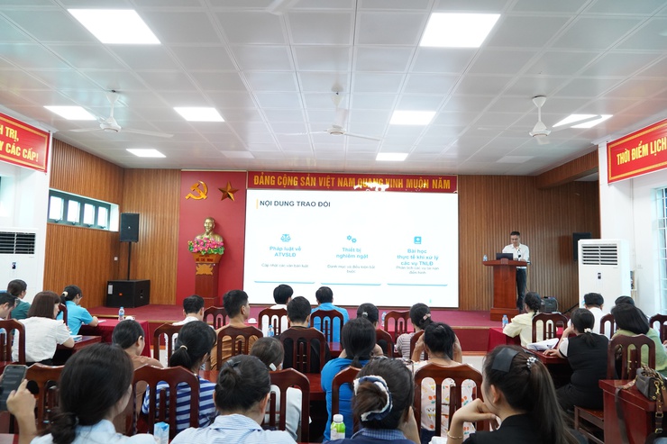 Phường Chương Mỹ tổ chức tập huấn an toàn, vệ sinh lao động và khám sức khỏe miễn phí cho đoàn viên Công đoàn- Ảnh 9.
