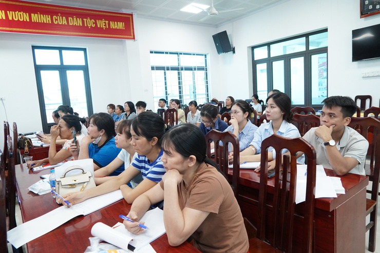 Phường Chương Mỹ tổ chức tập huấn an toàn, vệ sinh lao động và khám sức khỏe miễn phí cho đoàn viên Công đoàn- Ảnh 11.