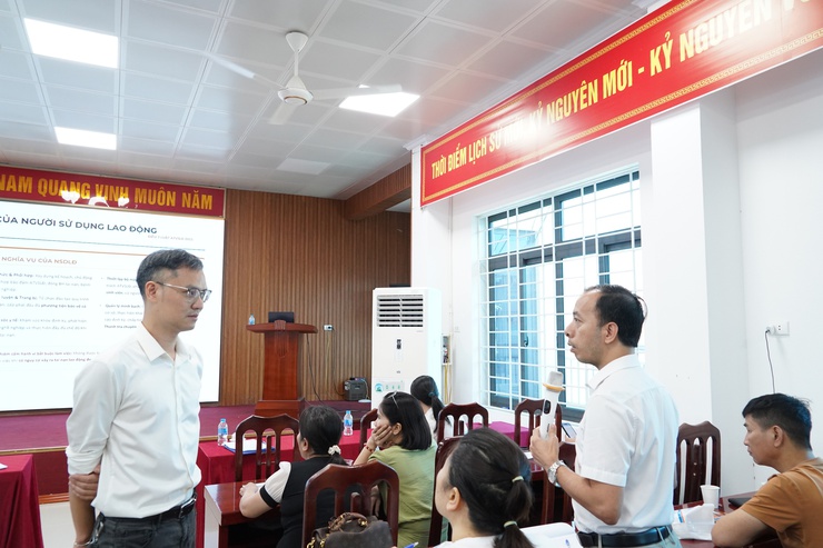 Phường Chương Mỹ tổ chức tập huấn an toàn, vệ sinh lao động và khám sức khỏe miễn phí cho đoàn viên Công đoàn- Ảnh 14.