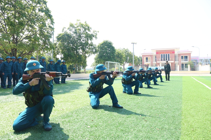 Xã Bất Bạt Khai mạc huấn luyện lực lượng Dân quân cơ động năm 2026- Ảnh 12.
