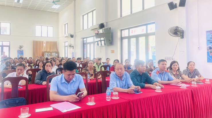 Hội nghị tuyên truyền pháp luật về đê điều, thủy lợi và phòng, chống thiên tai trên địa bàn xã Phúc Lộc- Ảnh 2.