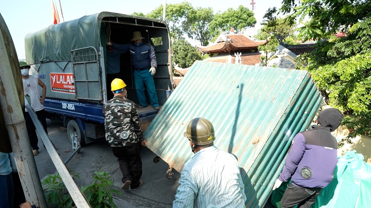 UBND xã Dương Hoà tổ chức tháo dỡ mái che, mái vảy khu A chợ Sấu- Ảnh 7.