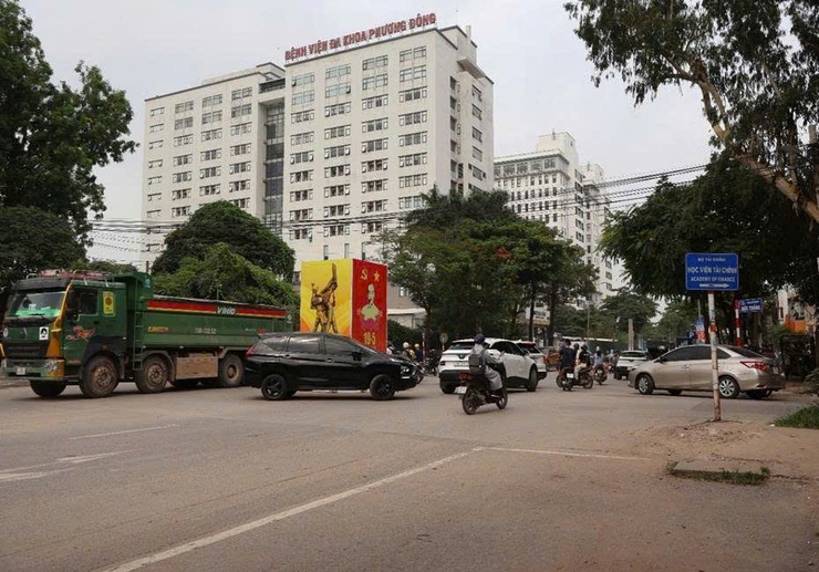 Tổ chức tốt công tác điều tiết giao thông, Đông Ngạc gặt nhiều trái ngọt- Ảnh 4.