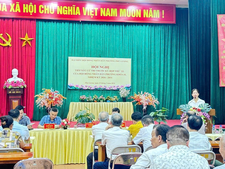 Đại biểu Tổ 3 và Tổ 5 HĐND Phường Phú Lương khóa II lắng nghe và tiếp thu nhiều ý kiến chính đáng của cử tri trước kỳ họp giữa năm 2026- Ảnh 7.