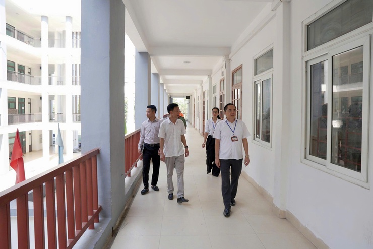 Xã Thiên Lộc tổ chức 2 đoàn kiểm tra cơ sở vật chất và thăm, động viên tại các điểm thi tuyển sinh vào lớp 10 THPT năm học 2026 – 2027- Ảnh 12.