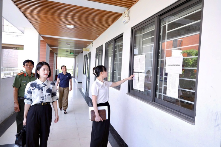 Xã Thiên Lộc tổ chức 2 đoàn kiểm tra cơ sở vật chất và thăm, động viên tại các điểm thi tuyển sinh vào lớp 10 THPT năm học 2026 – 2027- Ảnh 5.