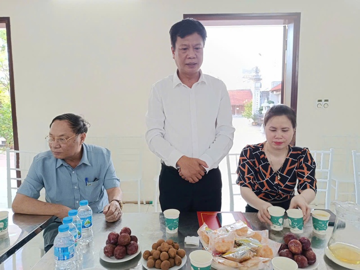 Đoàn công tác xã Thiên Lộc thăm, tặng quà 4 chùa trên địa bàn nhân dịp Đại lễ Phật đản Phật lịch 2570 – Dương lịch 2026- Ảnh 4.