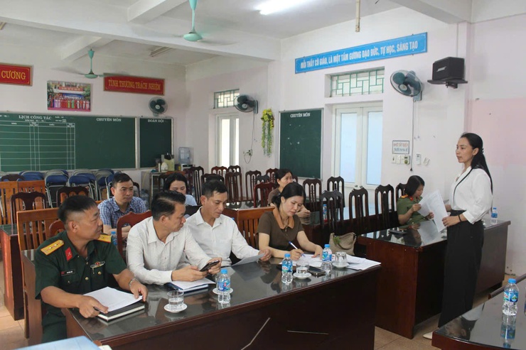 Phường Phú Lương tổ chức 02 đoàn kiểm tra cơ sở vật chất tại 02 điểm thi vào lớp 10 THPT năm học 2026 - 2027- Ảnh 4.