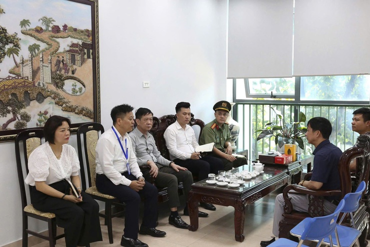 PCT UBND XÃ SÓC SƠN LÊ XUÂN DŨNG KIỂM TRA CÔNG TÁC CHUẨN BỊ KỲ THI VÀO LỚP 10 NĂM HỌC 2026–2027- Ảnh 5.