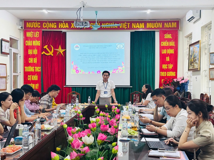 Giám sát công tác giáo dục và chuyển đổi số tại Trường Trung học cơ sở Cự Khối- Ảnh 1.