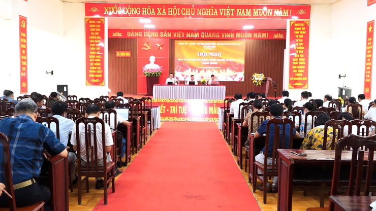 HỘI NGHỊ GIAO BAN CÔNG TÁC ĐẢNG, CHÍNH QUYỀN, ĐOÀN THỂ THÁNG 5 NĂM 2026 NHẰM ĐÁNH GIÁ KẾT QUẢ THỰC HIỆN CÁC NHIỆM VỤ THÁNG 5 VÀ TRIỂN KHAI PHƯƠNG HƯỚNG, NHIỆM VỤ THÁNG 6 NĂM 2026.- Ảnh 12.