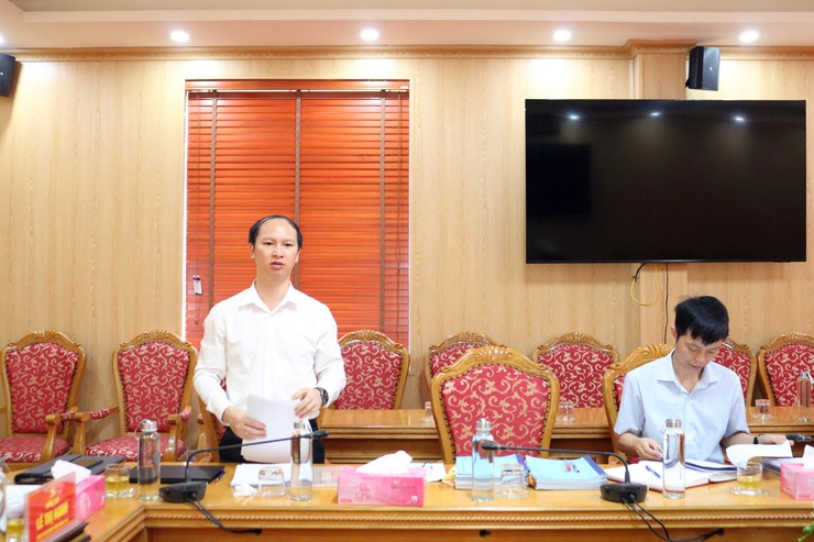 Quảng Bị triển khai và tổ chức chấm điểm bài dự thi Cuộc thi “Chính luận bảo vệ nền tảng tư tưởng của Đảng lần thứ Sáu” năm 2026 trên địa bàn xã - Ảnh 3.