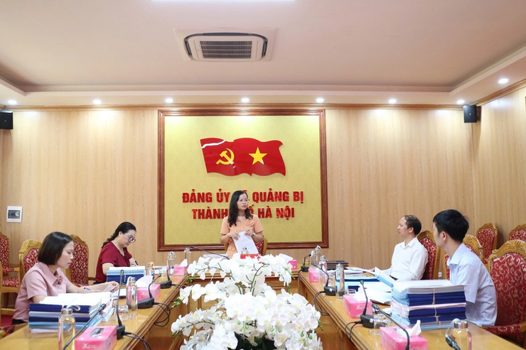 Quảng Bị triển khai và tổ chức chấm điểm bài dự thi Cuộc thi “Chính luận bảo vệ nền tảng tư tưởng của Đảng lần thứ Sáu” năm 2026 trên địa bàn xã - Ảnh 1.