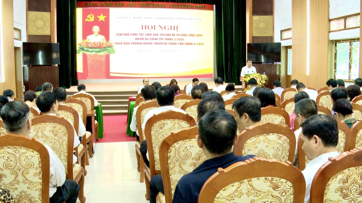 Đảng ủy – HĐND – UBND – Ủy ban MTTQ Việt Nam xã Thư Lâm tổ chức Hội nghị giao ban công tác lãnh đạo, chỉ đạo và tổ chức thực hiện nhiệm vụ chính trị tháng 5/2026, triển khai phương hướng, nhiệm vụ trọng tâm tháng 6 năm 2026- Ảnh 3.