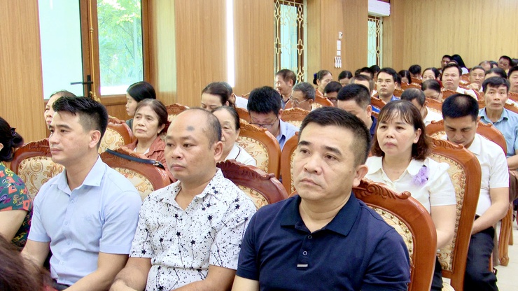Đảng ủy – HĐND – UBND – Ủy ban MTTQ Việt Nam xã Thư Lâm tổ chức Hội nghị giao ban công tác lãnh đạo, chỉ đạo và tổ chức thực hiện nhiệm vụ chính trị tháng 5/2026, triển khai phương hướng, nhiệm vụ trọng tâm tháng 6 năm 2026- Ảnh 16.