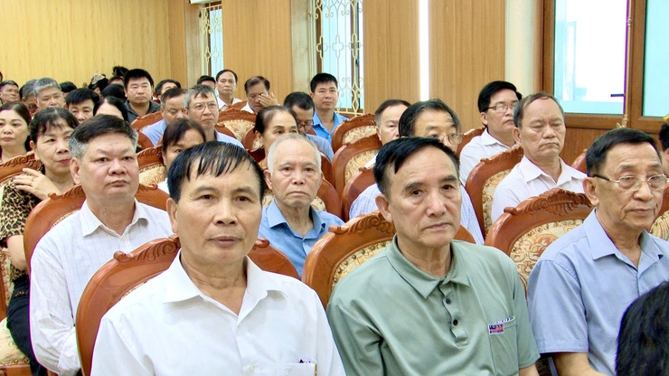 Đảng ủy – HĐND – UBND – Ủy ban MTTQ Việt Nam xã Thư Lâm tổ chức Hội nghị giao ban công tác lãnh đạo, chỉ đạo và tổ chức thực hiện nhiệm vụ chính trị tháng 5/2026, triển khai phương hướng, nhiệm vụ trọng tâm tháng 6 năm 2026- Ảnh 18.