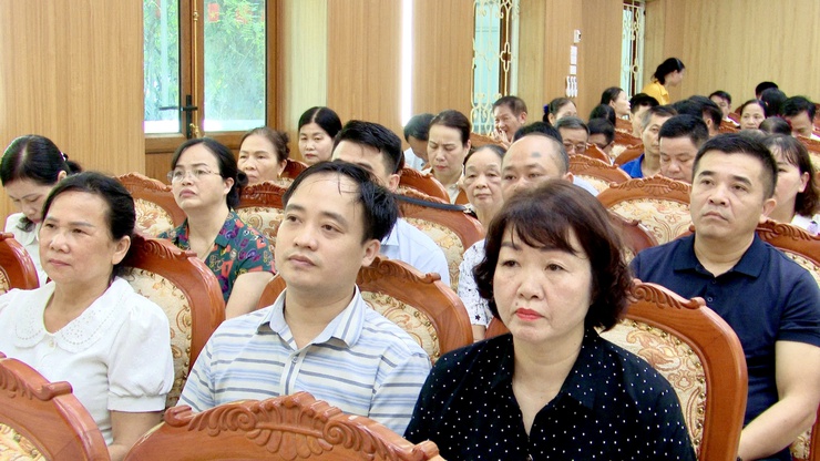 Đảng ủy – HĐND – UBND – Ủy ban MTTQ Việt Nam xã Thư Lâm tổ chức Hội nghị giao ban công tác lãnh đạo, chỉ đạo và tổ chức thực hiện nhiệm vụ chính trị tháng 5/2026, triển khai phương hướng, nhiệm vụ trọng tâm tháng 6 năm 2026- Ảnh 19.