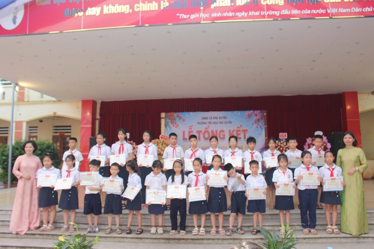 Trường Tiểu học Phú Xuyên long trọng tổ chức Lễ tổng kết năm học 2025 - 2026- Ảnh 17.